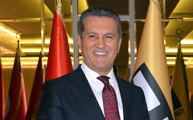 MUSTAFA SARIGÜL: BEYİN GÖÇÜNÜN ÖNÜNE GEÇECEĞİZ..