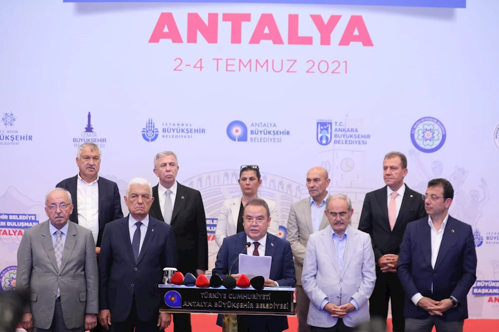 ON BİR BÜYÜKŞEHİR BELEDİYE BAŞKANINDAN ORTAK AÇIKLAMA