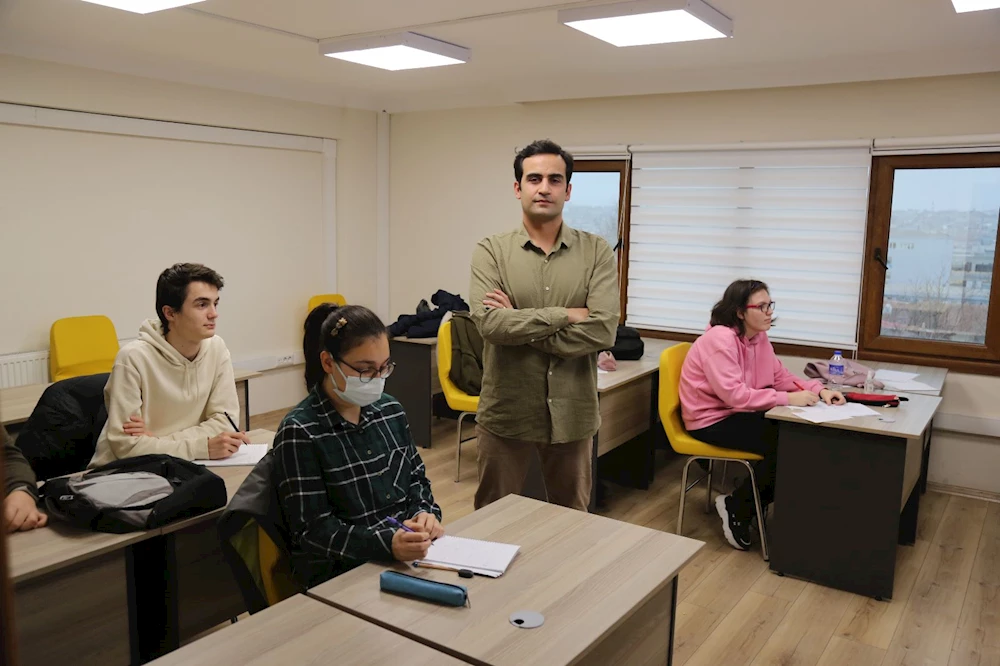 DEPREMZEDE GENÇLERE EĞİTİM DESTEĞİ