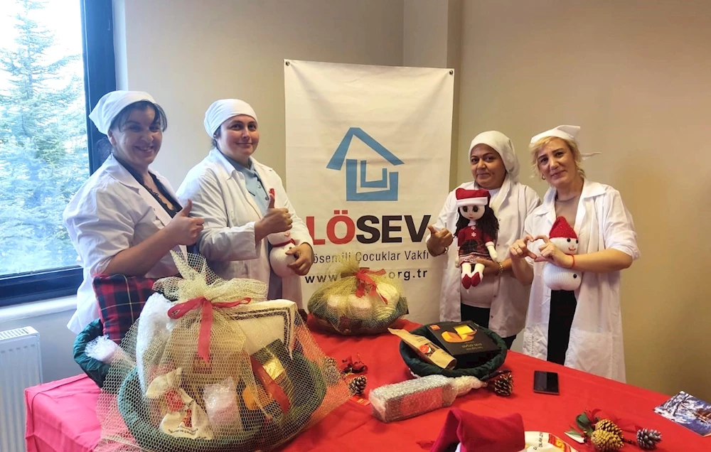 Yılbaşı Hediyenizi Seçerken, Lösemili Çocuklara Destek Olun!
